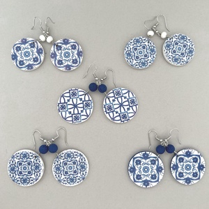 Azori azulejo No.5 fülbevaló - ékszer - fülbevaló - lógós kerek fülbevaló - Meska.hu