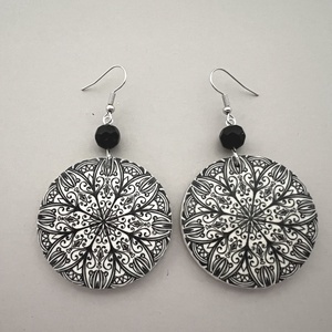 Csipkés mandala fülbevaló , Ékszer, Fülbevaló, Lógós kerek fülbevaló, Decoupage, transzfer és szalvétatechnika, Festett tárgyak, MESKA