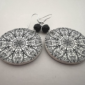 Csipkés mandala fülbevaló  - ékszer - fülbevaló - lógós kerek fülbevaló - Meska.hu