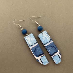 Kék árnyalatai No.7 fülbevaló, Ékszer, Fülbevaló, Lógó fülbevaló, Decoupage, transzfer és szalvétatechnika, Festett tárgyak, MESKA
