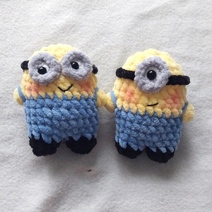 Horgolt Minions figurák - játék & sport - plüssállat & játékfigura - plüss mesefigurák - Meska.hu