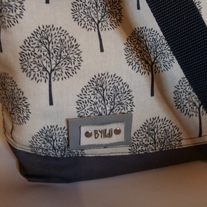 Vászontáska szürke famintás nagyméretű táska, pelenkázó táska -  - Meska.hu