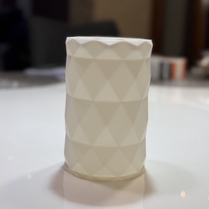 Geometrikus ceruza-, smink- és tárolótartó - otthon & életmód - tárolás & rendszerezés - íróasztali tároló - Meska.hu