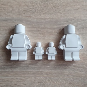 Festhető gipsz figura csomag - LEGO figurák, DIY (Csináld magad), Egységcsomag, Mindenmás, 4 db öntött gipsz LEGO figura. Két "felnőtt", két "gyerek".

A nagy figurák magassága 9 cm, széless..., MESKA