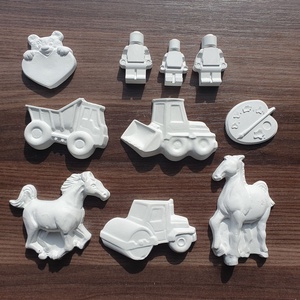  Festhető gipsz figura csomag - 10 db - vegyes (munkagépek, Lego, ló, paletta, koala), DIY (Csináld magad), Egységcsomag, Gipszöntés, MESKA