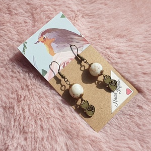 Cica fülbevaló - ékszer - fülbevaló - lógó fülbevaló - Meska.hu