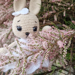 Horgolt nyuszi egyedi színekkel is kérhető - játék & sport - plüssállat & játékfigura - nyuszi - Meska.hu