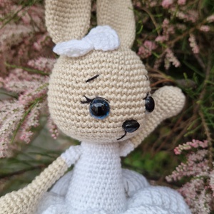 Horgolt nyuszi egyedi színekkel is kérhető - játék & sport - plüssállat & játékfigura - nyuszi - Meska.hu