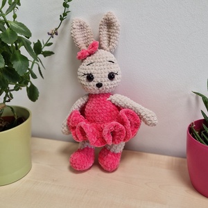Balerina nyuszi - horgolt amigurumi nyuszi plüss - játék & sport - plüssállat & játékfigura - nyuszi - Meska.hu