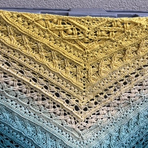 Sárga-türkiz horgolt kendő - ruha & divat - sál, sapka, kendő - vállkendő - Meska.hu