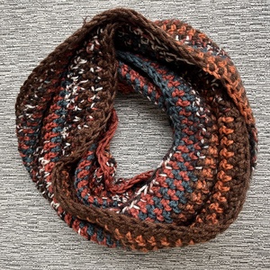 Barna-türkiz sapka-sál szett - Meska.hu