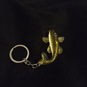 Koi ponty kulcstartó - arany - táska & tok - kulcstartó & táskadísz - kulcstartó - Meska.hu
