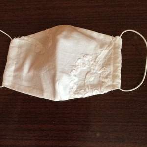 Fehér mintás maszk , Ruha & Divat, Maszk, Arcmaszk, Férfi & Uniszex, Varrás, MESKA