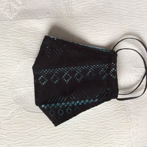 Világoskék-feketecsipkés maszk  - ruha & divat - maszk, arcmaszk - női - Meska.hu