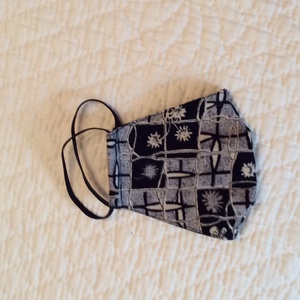 Szürke-fekete ,fehérvirágos maszk  - ruha & divat - maszk, arcmaszk - női - Meska.hu