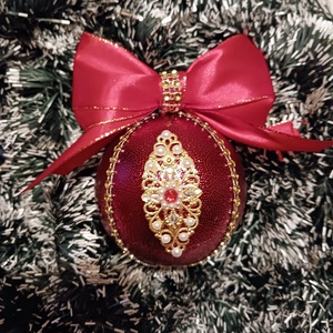 Piros-arany,diszitett gömb - Meska.hu