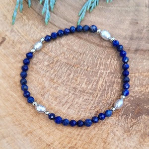 Deep Blue 4mm-es Lapis Lazuli- tegyésztett igazgyöngy karkötő - ékszer - karkötő - gyöngyös karkötő - Meska.hu