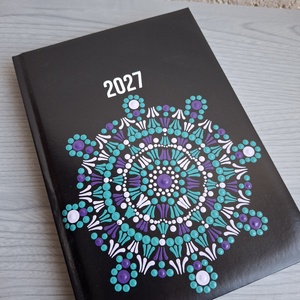 Mandala mintás 2027 Határidő-napló � Kézzel festett egyedi napló, ajándék nőknek, Otthon & Életmód, Papír, írószer, Jegyzetfüzet & Napló, Festett tárgyak, MESKA