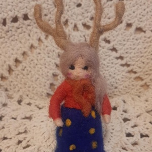 Agancsos manó lányka - Meska.hu