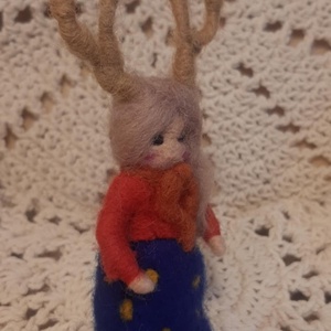 Agancsos manó lányka - otthon & életmód - dekoráció - manók - Meska.hu