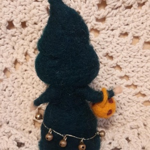 Tűnemez karácsonyfa manó száncsengőkkel - otthon & életmód - dekoráció - manók - Meska.hu