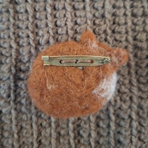 Róka kitűző - ékszer - kitűző és bross - Meska.hu