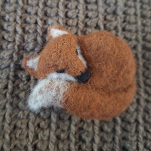 Róka kitűző - ékszer - kitűző és bross - Meska.hu