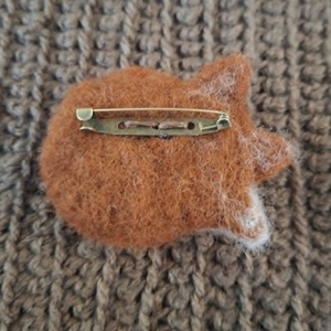 Róka kitűző - ékszer - kitűző és bross - Meska.hu