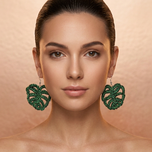 Monstera Jungle Magic � Kézzel horgolt monstera levél fülbevaló (Emerald Green), Ékszer, Fülbevaló, Lógó fülbevaló, Horgolás, MESKA