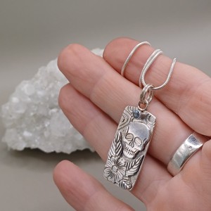 Uniszex ékszer - Fatum ezüst medál - ékszer - nyaklánc - medál - Meska.hu