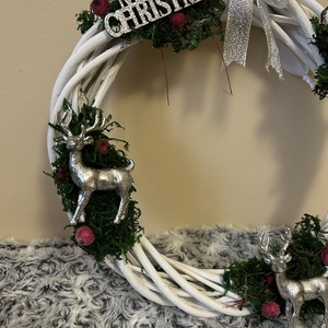 Ezüstszarvas karácsonyi koszorú - karácsony - karácsonyi lakásdekoráció - karácsonyi lakásdíszek - Meska.hu