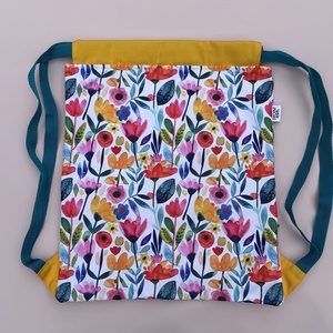 Összehúzható hátizsák színes, virágos mintával, első zsebbel - sárga/türkiz - táska & tok - hátizsák - tornazsák, gymbag - Meska.hu