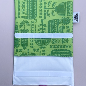 Uzsonnás tasak - zöld állatmintás/sötét rózsaszín - táska & tok - uzsonna- & ebéd tartó - szendvics csomagoló - Meska.hu