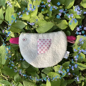 Kis kacsa haver pipere táska - tört fehér buklé/magenta kord - Meska.hu