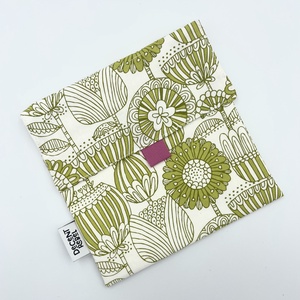 Uzsonnás tasak - fehér-zöld nagy virág mintás/magenta, Táska & Tok, Uzsonna- & Ebéd tartó, Szendvics csomagoló, Varrás, MESKA