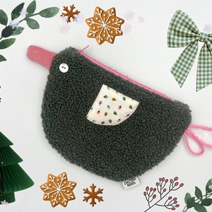 Kacsa haver pipere táska - sötétzöld buklé/bogyós termések - Meska.hu