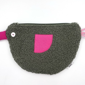 Kacsa haver pipere táska - zöld buklé/magenta - táska & tok - neszesszer - Meska.hu