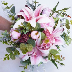 Nagy liliomos menyasszonyi csokor  - esküvő - menyasszonyi- és dobócsokor - Meska.hu