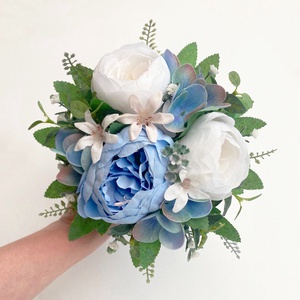 Kék örökvirág dobócsokor, Esküvő, Menyasszonyi- és dobócsokor, Virágkötés, MESKA