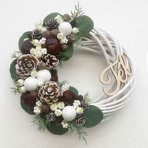 Téli ajtódísz eukaliptusz levelekkel - Meska.hu