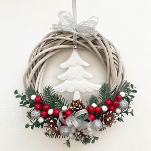 Karácsonyi ajtódísz ezüst piros, Karácsony, Adventi díszek, Adventi ajtódísz, Virágkötés, MESKA