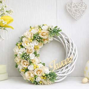 Tavaszi ajtódísz krém sárga - otthon & életmód - dekoráció - ajtó- és ablak dekoráció - ajtódísz & kopogtató - Meska.hu