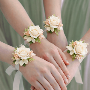 Csuklódísz krém rózsás - esküvő - ékszer - karkötő & csuklódísz - Meska.hu