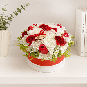 Anyák napi virágdoboz piros tulipánokkal - Meska.hu