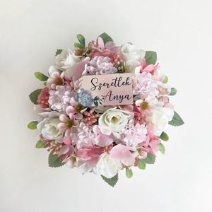 Anyák napi virágdoboz rózsaszín - otthon & életmód - virágdekoráció - virágok - virágbox - Meska.hu