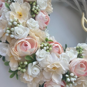 Púder ajtódísz tavasz felirattal - otthon & életmód - dekoráció - ajtó- és ablak dekoráció - ajtódísz & kopogtató - Meska.hu