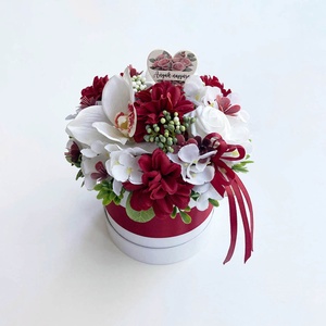 Anyák napi virágbox - bordó fehér - otthon & életmód - virágdekoráció - virágok - virágbox - Meska.hu