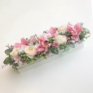 Anyák napi virágdoboz - orchideákkal és rózsákkal - otthon & életmód - virágdekoráció - virágok - virágbox - Meska.hu