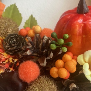 Tökös őszi ajtódísz gesztenyékkel - otthon & életmód - dekoráció - ajtó- és ablak dekoráció - ajtódísz & kopogtató - Meska.hu