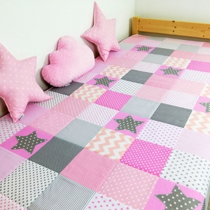 Csillagos rózsaszín patchwork ágytakaró - otthon & életmód - lakástextil - ágytakaró - Meska.hu